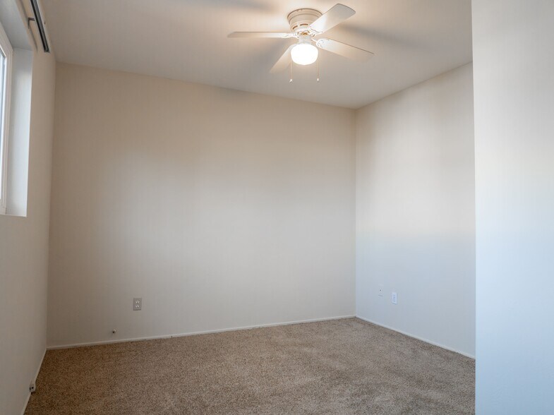 More Photos Of 4869 Pine St, La Mesa Apartments For Sale