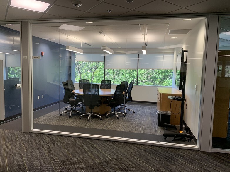 More Photos Of 6100 Chevy Chase Dr, Laurel Office For Lease