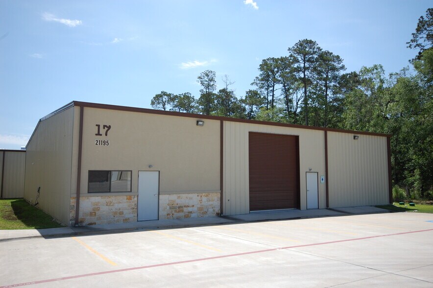 Primary Photo Of 21191 Blair Rd, Conroe Warehouse For Sale