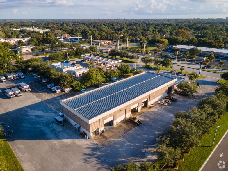 More Photos Of 724 S Nova Rd, Ormond Beach Service For Lease