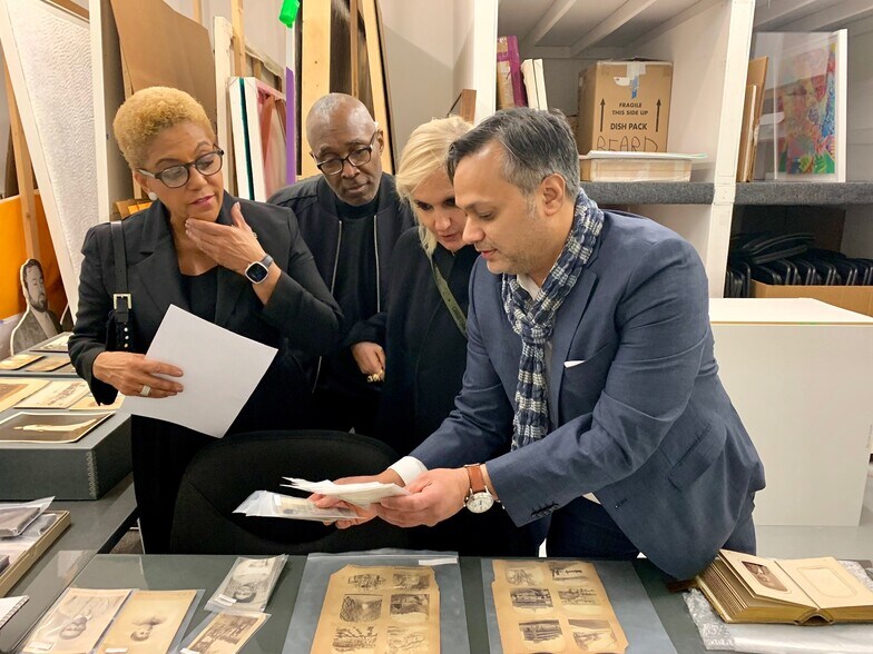 More Photos Of 219 N Elizabeth St, Chicago Showroom For Lease