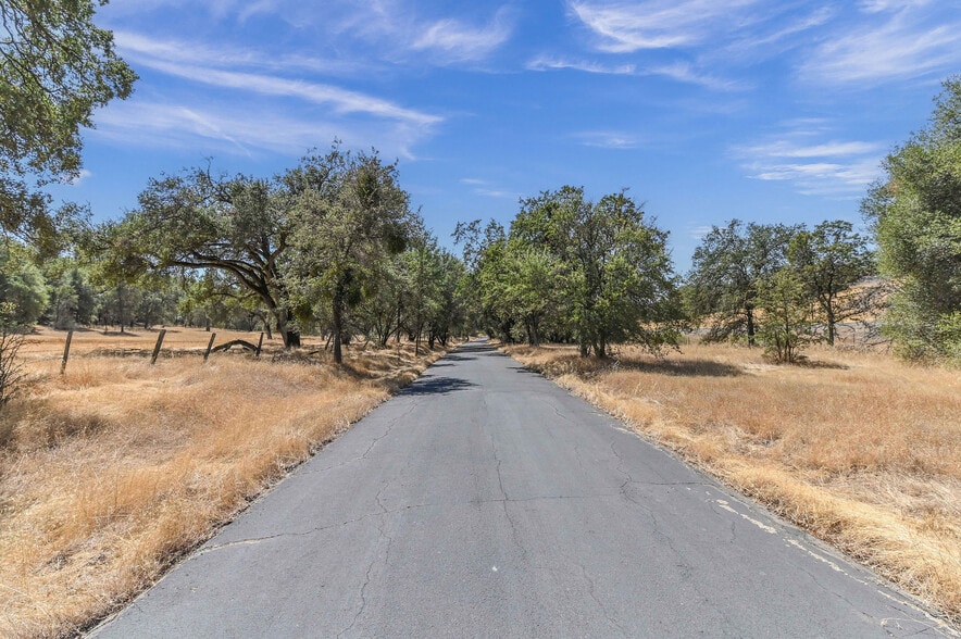 More Photos Of 5761 Highway 4, Angels Camp Land For Sale