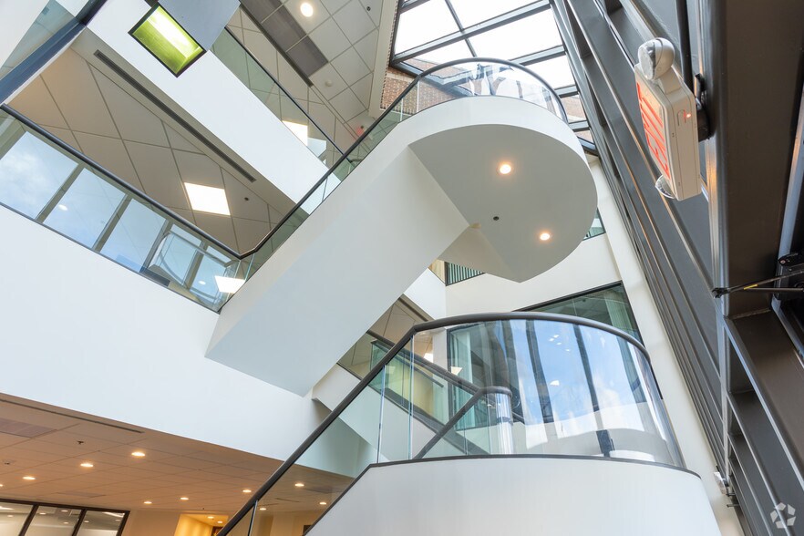 More Photos Of 455 E Eisenhower Pky, Ann Arbor Coworking Space