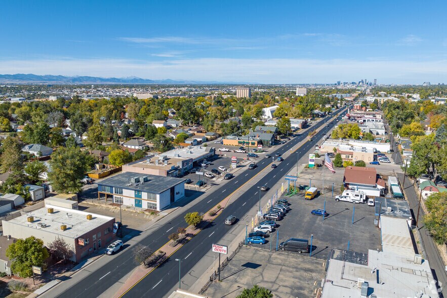 More Photos Of 4045 S Broadway, Englewood Coworking Space
