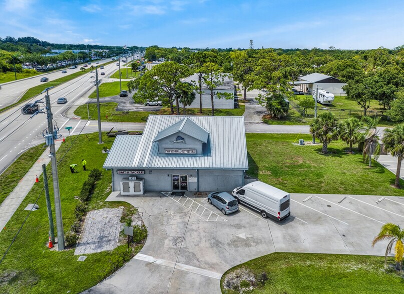 More Photos Of 1204 S US 1, Vero Beach Freestanding For Sale
