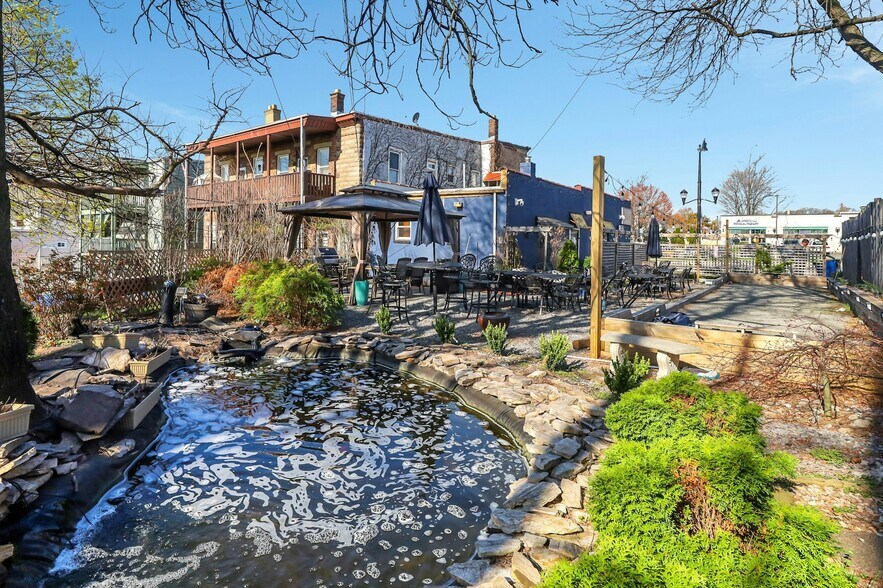 More Photos Of 504 Washington Ave, Belleville Storefront For Sale