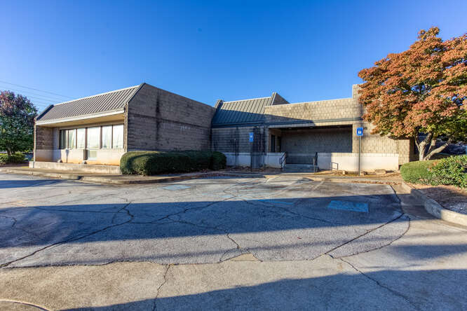 More Photos Of 2365 Windy Hill Rd, Marietta General Retail For Sale