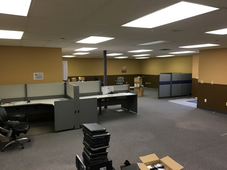 More Photos Of 522 Faxon Rd N, Norwood Young America Medical For Lease
