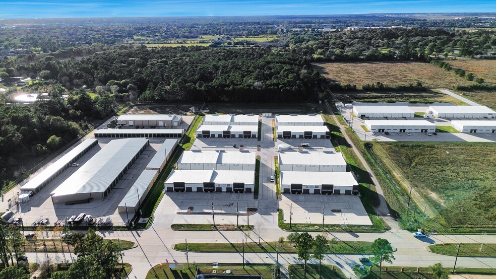 More Photos Of 18011 Cypress Rose Hill Rd, Cypress Unknown For Lease