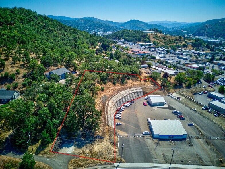 More Photos Of 797 NE Garden Valley Blvd, Roseburg Land For Sale