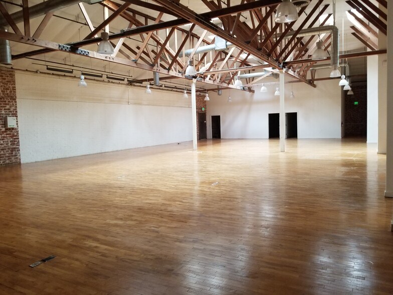 More Photos Of 1800 Essex St, Los Angeles Office Residential For Lease