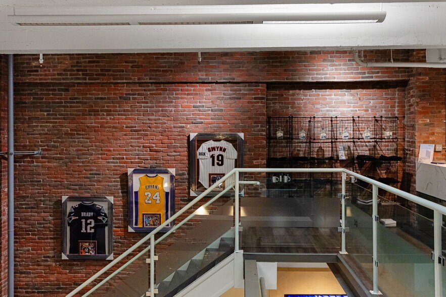 More Photos Of 950 6th Ave, San Diego Office For Lease