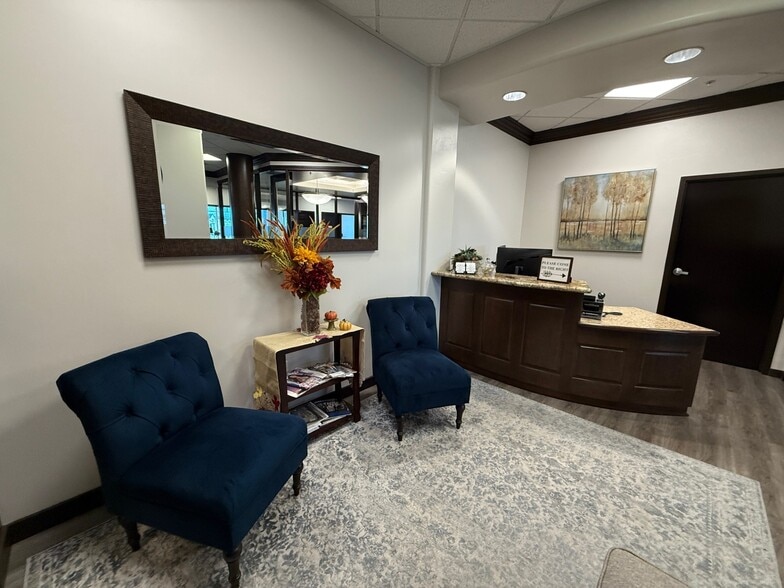 More Photos Of 233 S Pleasant Grove Blvd, Pleasant Grove Office For Sale