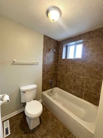 More Photos Of 6310-6312 Raytown Rd, Raytown Apartments For Sale