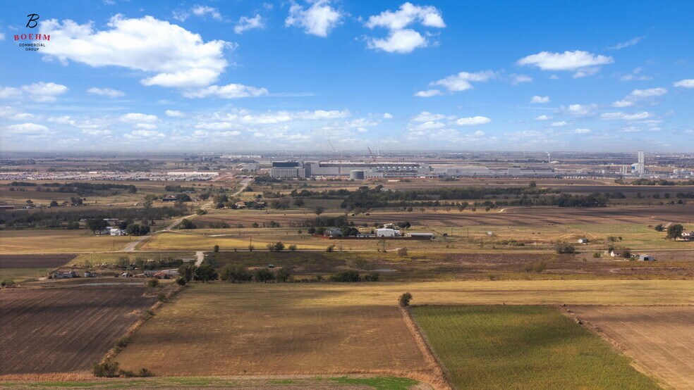 More Photos Of 1050 CR 406, Taylor Land For Sale