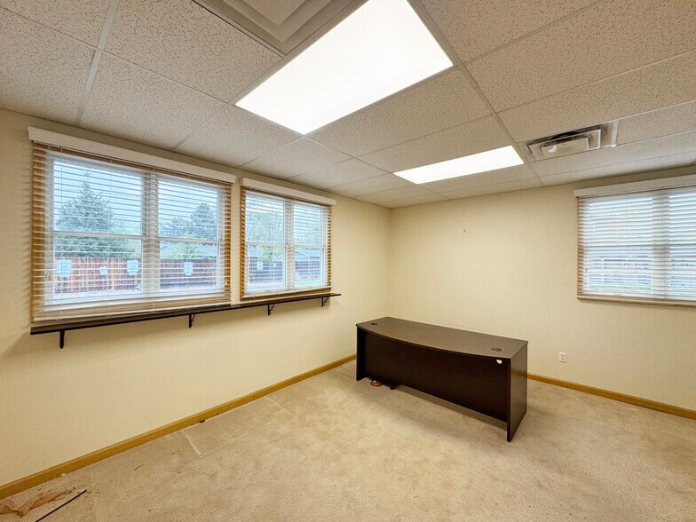 More Photos Of 2154-2162 W Eisenhower Blvd, Loveland Office For Sale