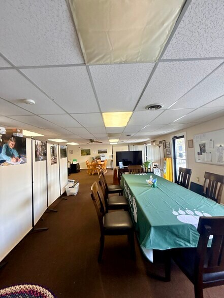 More Photos Of 1557 1st New Hampshire Tpke, Northwood Storefront Retail Residential For Sale