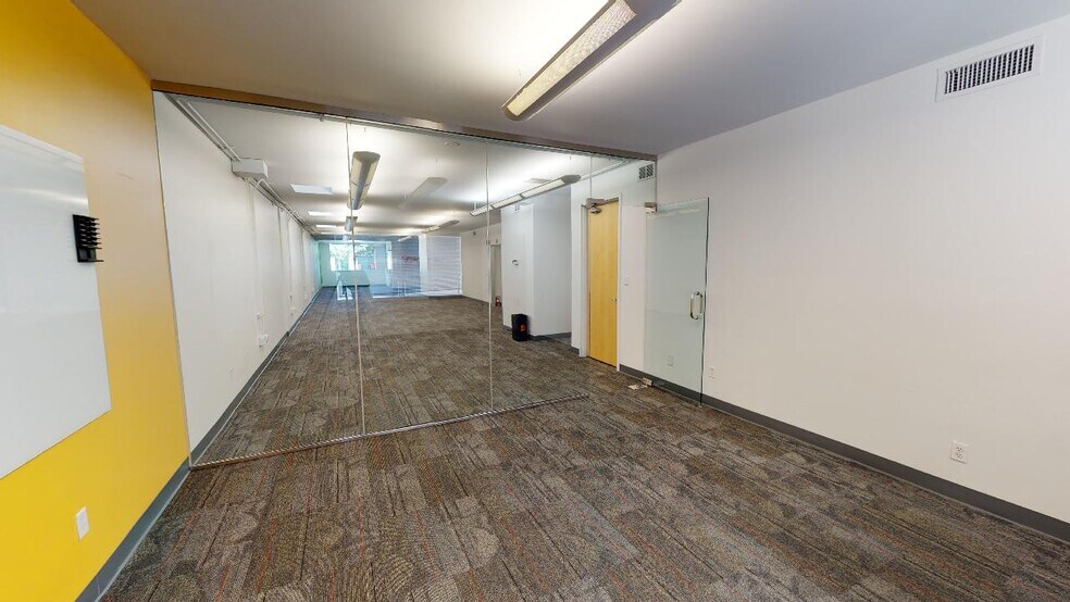 More Photos Of 644 Emerson St, Palo Alto Office For Lease