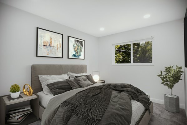 More Photos Of 516 Neff Ln, Grosse Pointe Apartments For Sale