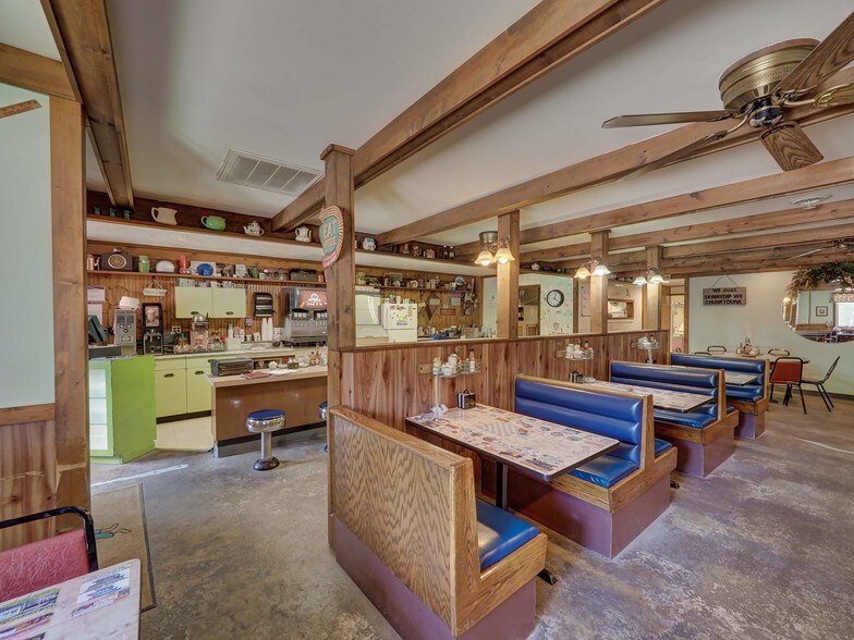 More Photos Of 10945 SE M-72 Hwy, Kalkaska Restaurant For Sale