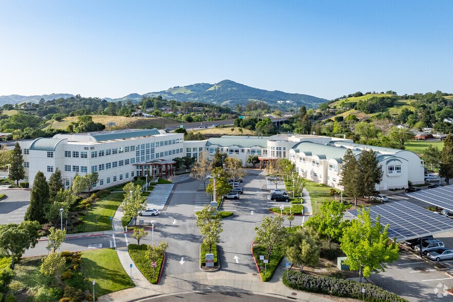 More Photos Of 165 Rowland Way, Novato Medical For Lease