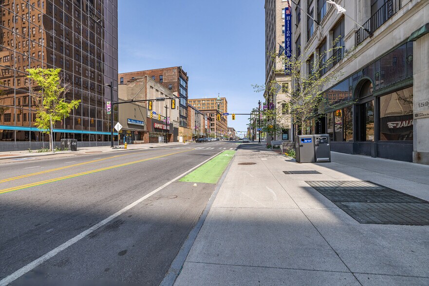 More Photos Of 125 E Main St, Rochester Hotel For Lease