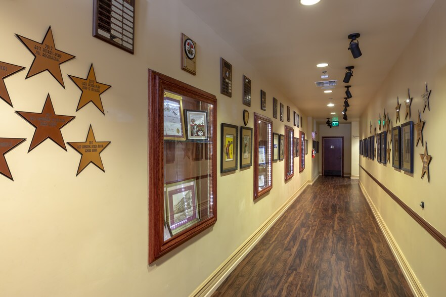 More Photos Of 100-112 N Citrus Ave, Covina Theater Concert Hall For Lease