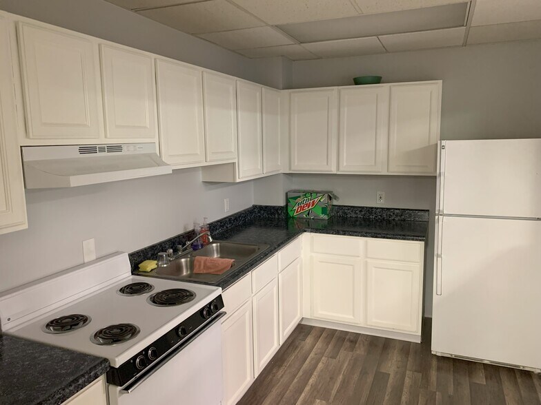 More Photos Of 59 Lincoln Way E, Massillon Apartments For Lease