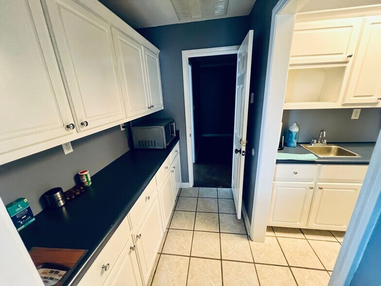 More Photos Of 420 Windance Rd, Baldwyn Light Manufacturing For Sale