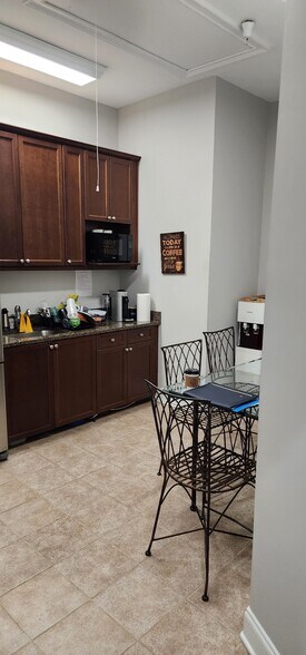 More Photos Of 3180 North Point Pky, Alpharetta Office For Sale