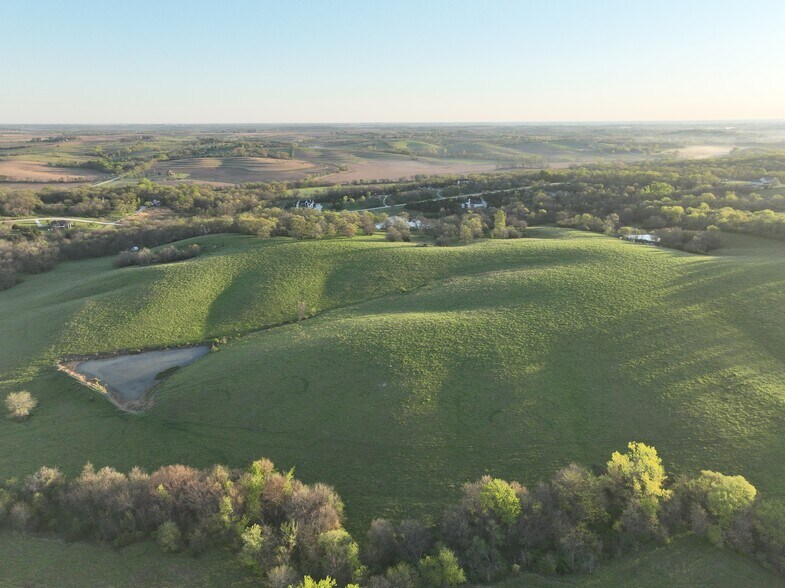 More Photos Of 1326 Timber Ridge Ave, Van Meter Land For Sale