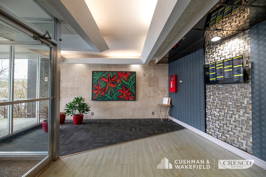 More Photos Of , Rocky River Office For Sale