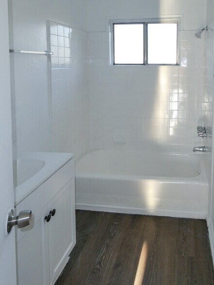 More Photos Of 13277 Maclay St, San Fernando Apartments For Sale