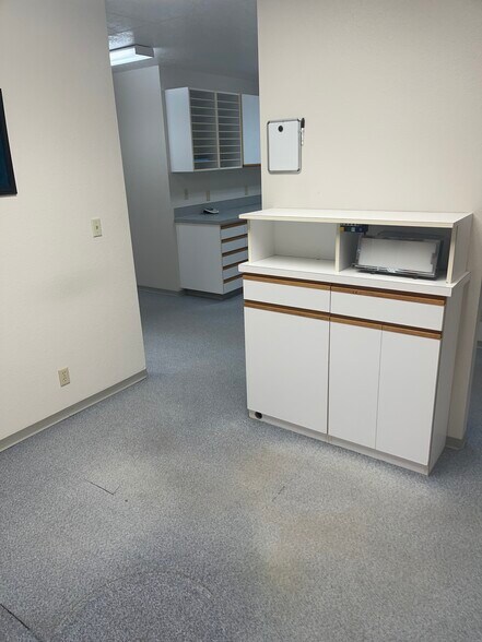 More Photos Of 345 SW 4th St, Ontario Medical For Lease