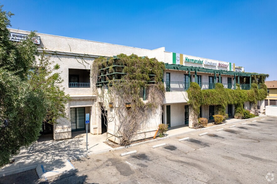More Photos Of 38424 10th St, Palmdale Office For Sale