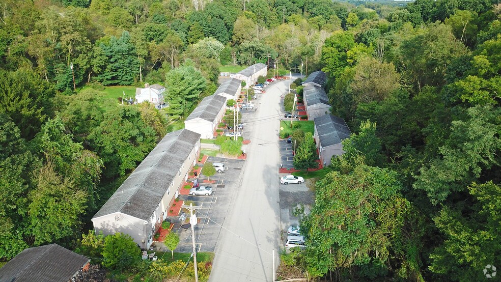 More Photos Of 621 E Deborah Jane Dr, Plum Apartments For Sale