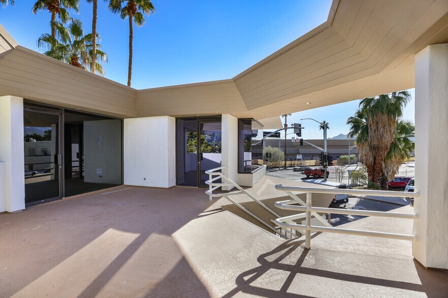 More Photos Of 201 N Indian Canyon Dr, Palm Springs Storefront Retail Office For Sale