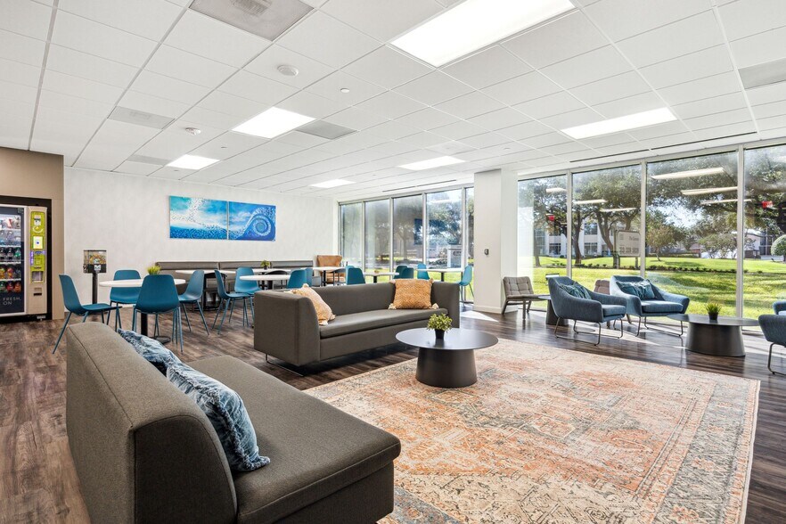 More Photos Of 9800 Richmond Ave, Houston Office For Lease