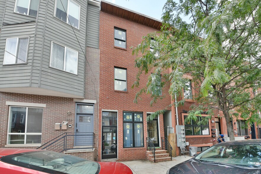 More Photos Of 1808 Frankford Ave, Philadelphia Storefront Retail Residential For Sale