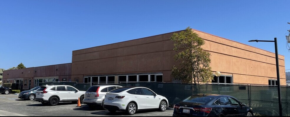 More Photos Of 23365 Hawthorne Blvd, Torrance Medical For Lease