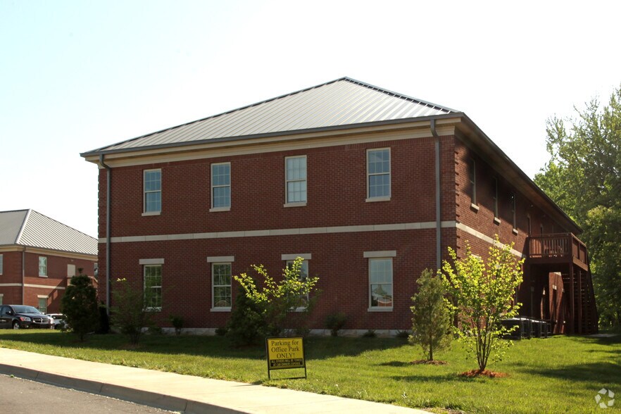 More Photos Of 800 Lily Creek Rd, Louisville Coworking Space