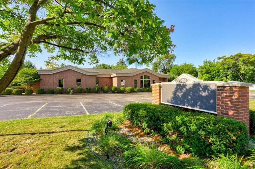 More Photos Of 2010 15th St, Bay City Healthcare For Sale
