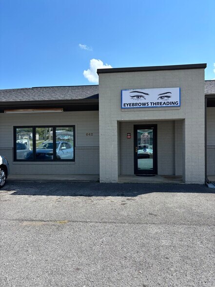 More Photos Of 642 Cosby Hwy, Newport General Retail For Lease