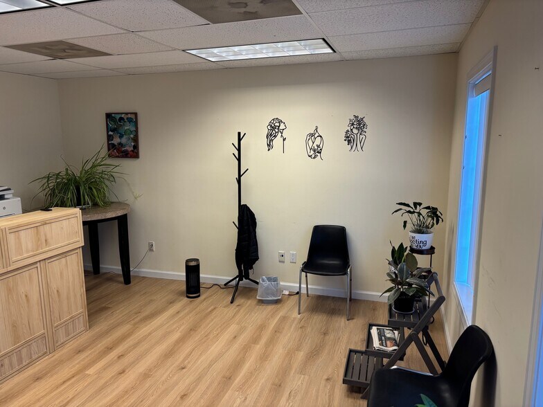 More Photos Of 200 W Center St, Manchester Office For Lease