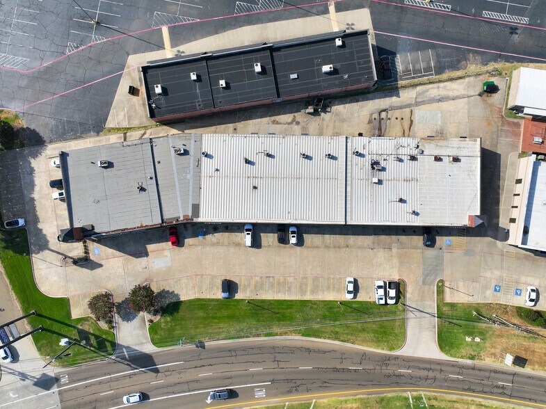 More Photos Of 3701 Mall Ln, Texarkana Unknown For Lease