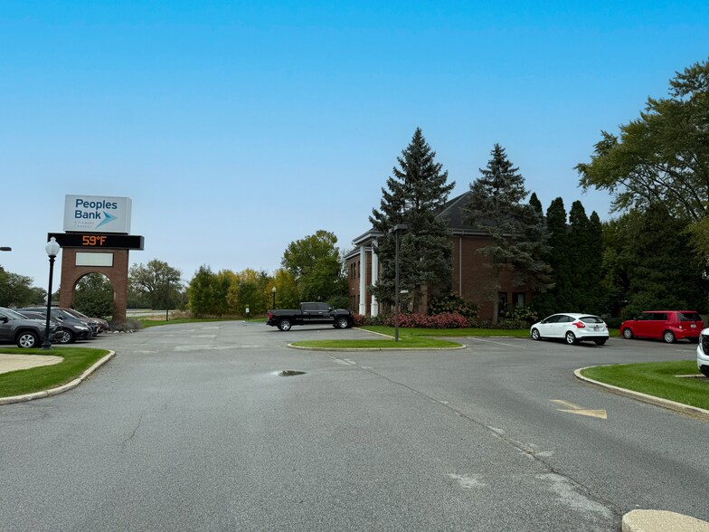 More Photos Of 141 W Lincoln Hwy, Schererville Bank For Sale
