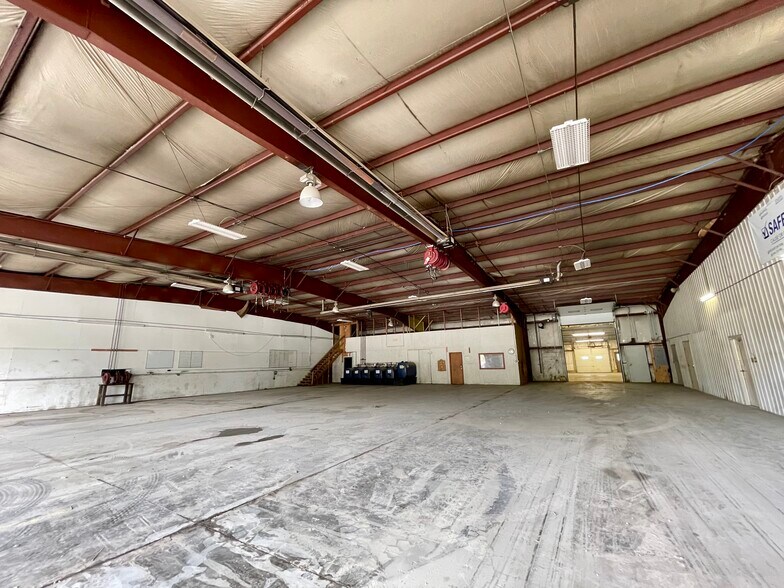 More Photos Of 14 Sewer Plant Rd, Buckhannon Warehouse For Lease