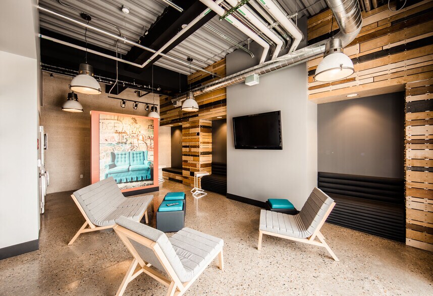 More Photos Of 1313 Cuming St, Omaha Apartments For Lease