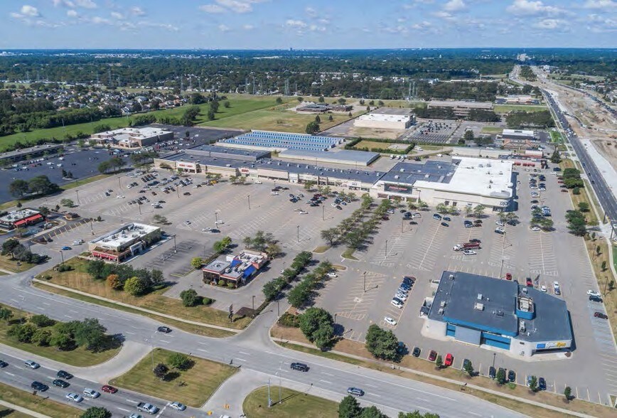 More Photos Of 44725-44807 Schoenherr Rd, Sterling Heights Unknown For Lease