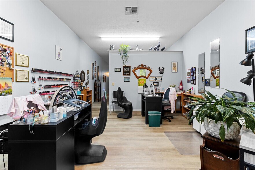 More Photos Of 3426-3460 N Citrus Ave, Crystal River Storefront Retail Office For Sale